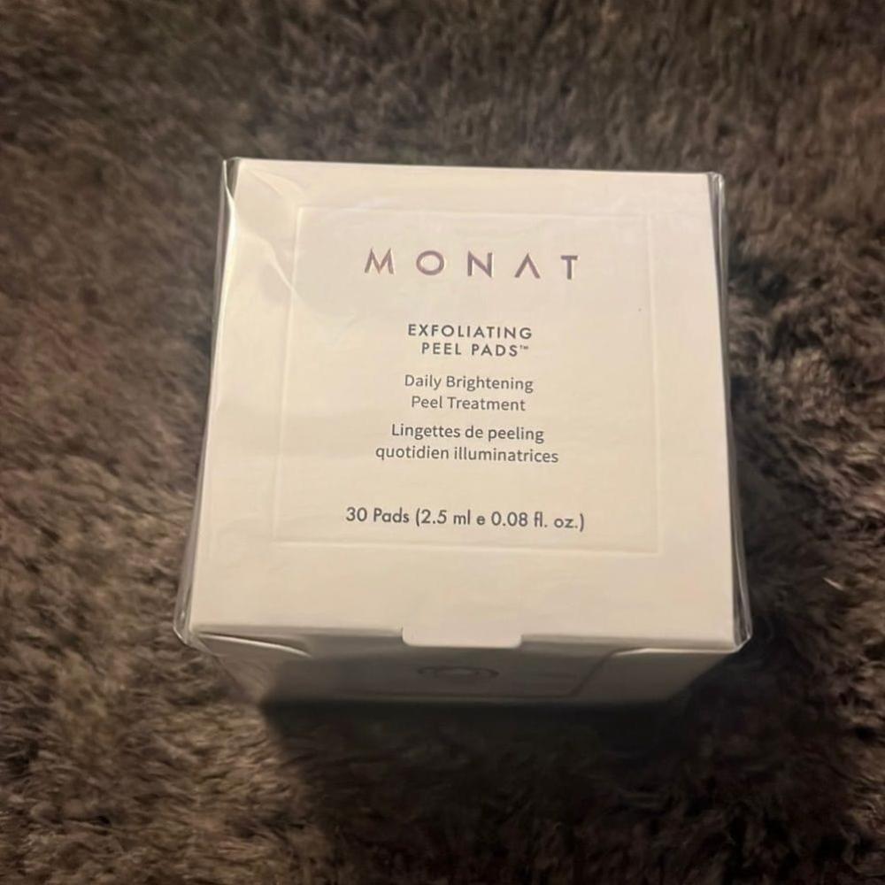 MONAT Exfoliating Peel Pads™
Daily Brightening Peel Treatment 30 pads